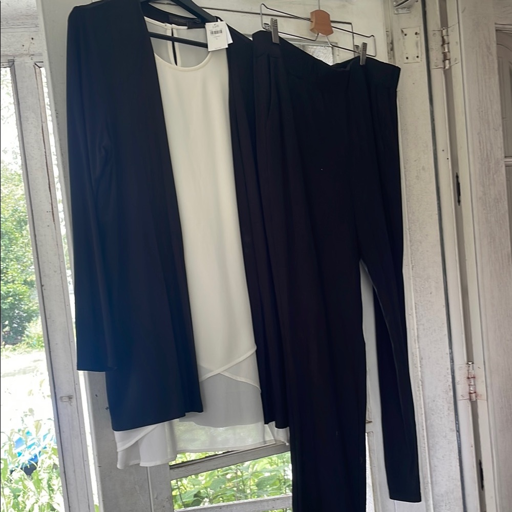 J. Jill Black Wearever Pantsuit for Effortless Elegance and Comfort Size L